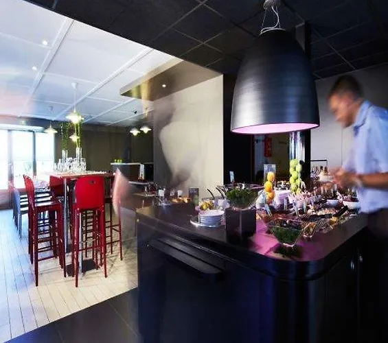 Kyriad Bastillac Hotel