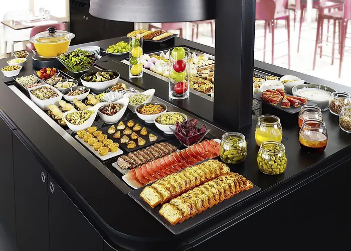 Kyriad Bastillac Hotel