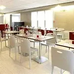 Kyriad Bastillac 호텔 3*
