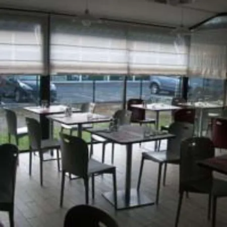 Kyriad Bastillac 3* Тарб