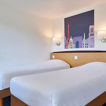 Hotel Kyriad Bastillac 3*