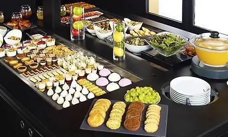 Hotel Kyriad Bastillac 3*