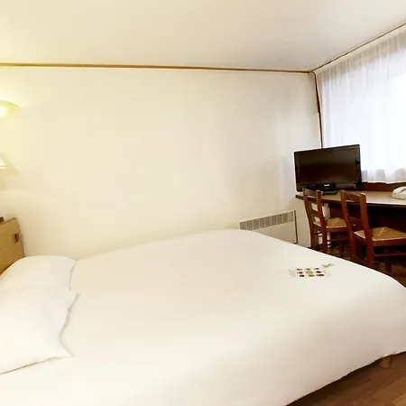 Hotel Kyriad Bastillac Tarbes