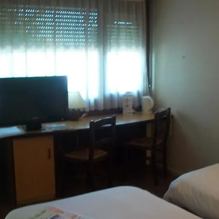 Kyriad Bastillac Hotel